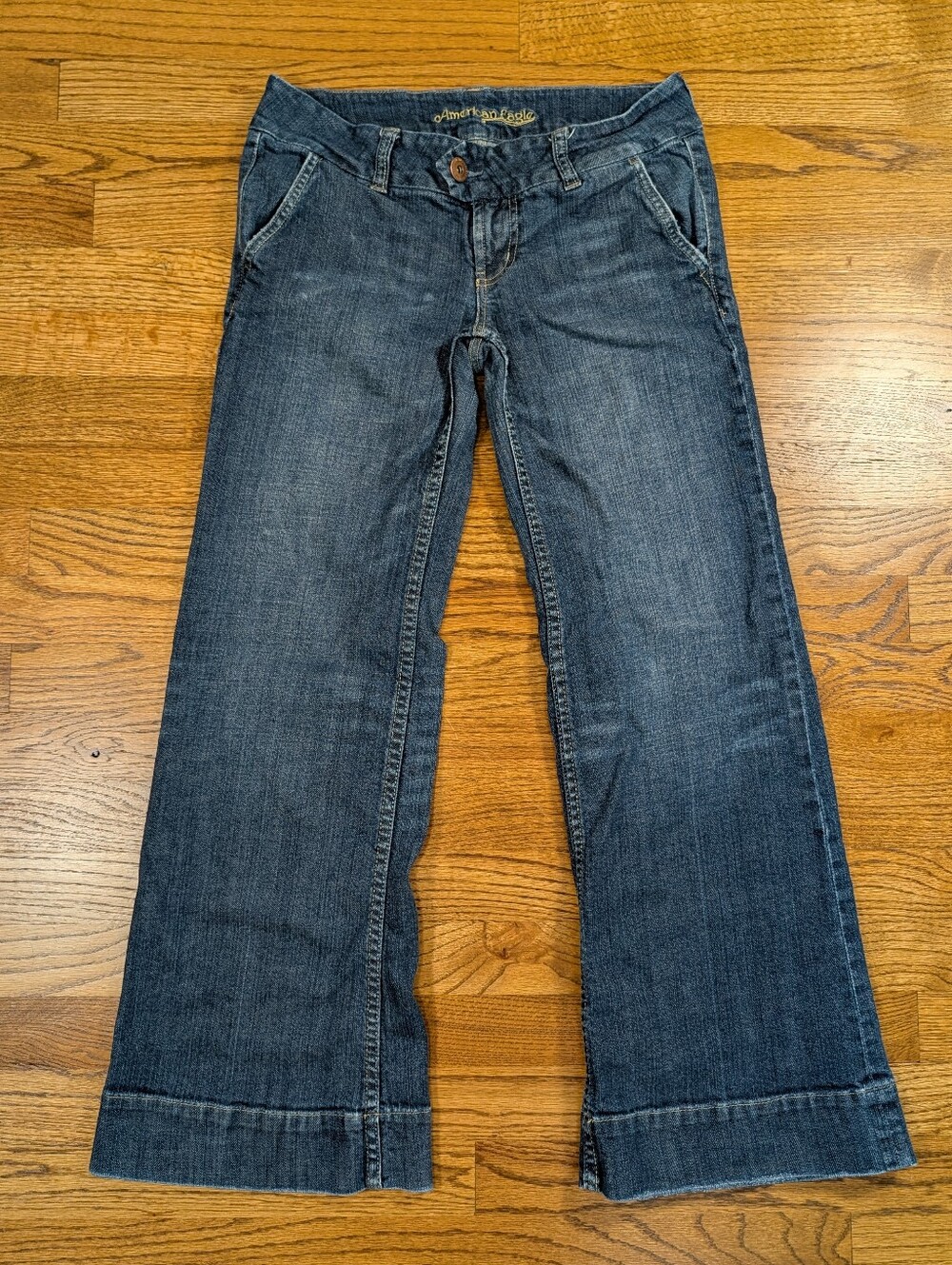American Eagle Y2K Low Rise Trouser Jeans Wide Cuff Hem Size 6 Short